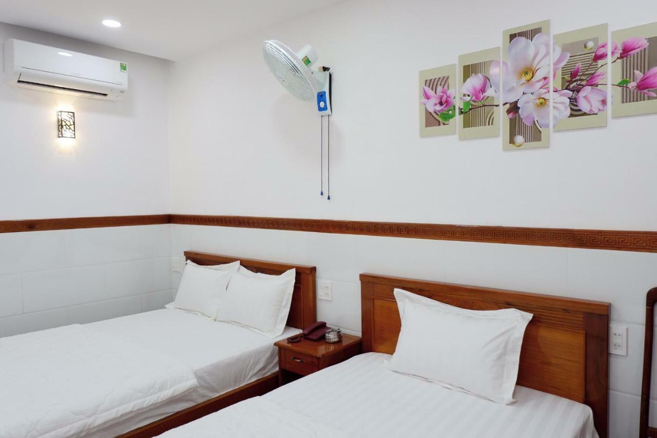 Thy Hung Legacy Hotel Туїхоа Екстер'єр фото