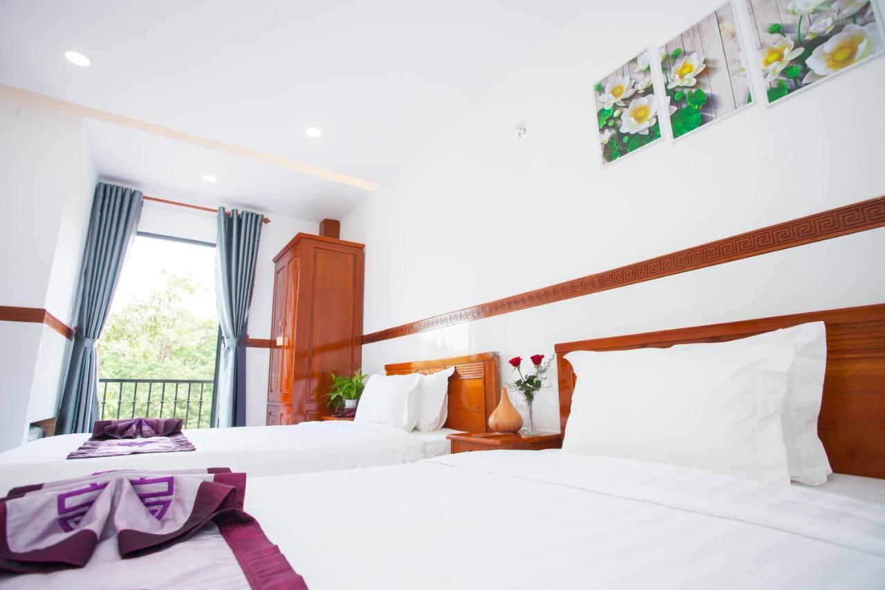 Thy Hung Legacy Hotel Туїхоа Екстер'єр фото